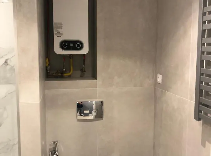 V3 Moniuszki 14b - 75m2 - Scisle Centrum